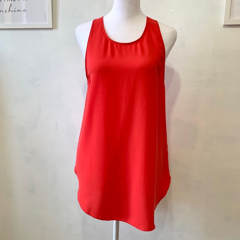 Wilfred Women Red Sleeveless Blouse
